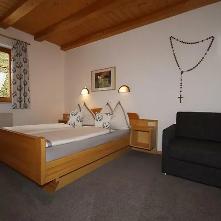 Plattner Apartment *